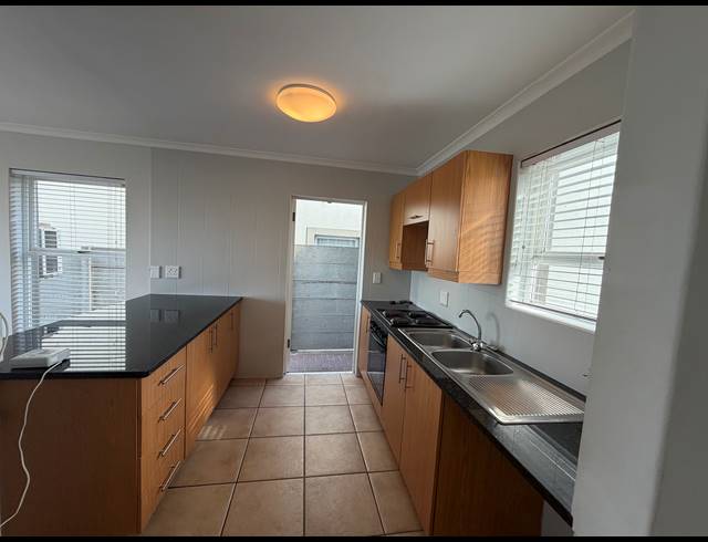 2 BEDROOM DUPLEX SOLD IN PARKLANDS